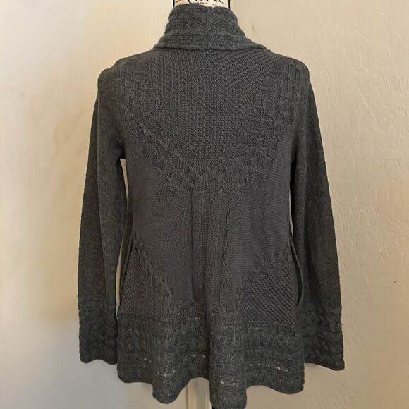Anthropologie Knitted & Knotted Gray Knit Open Style Cardigan Sweater Casual - Picture 3 of 10